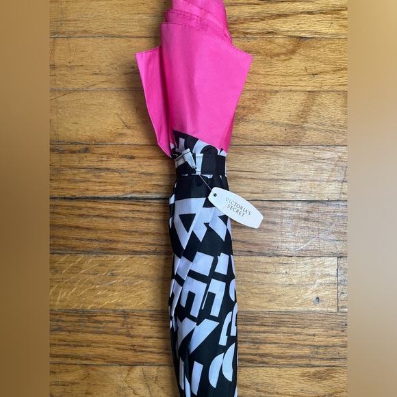 Victoria’s Secret 2012 limited edition Umbrella - Picture 3 of 4